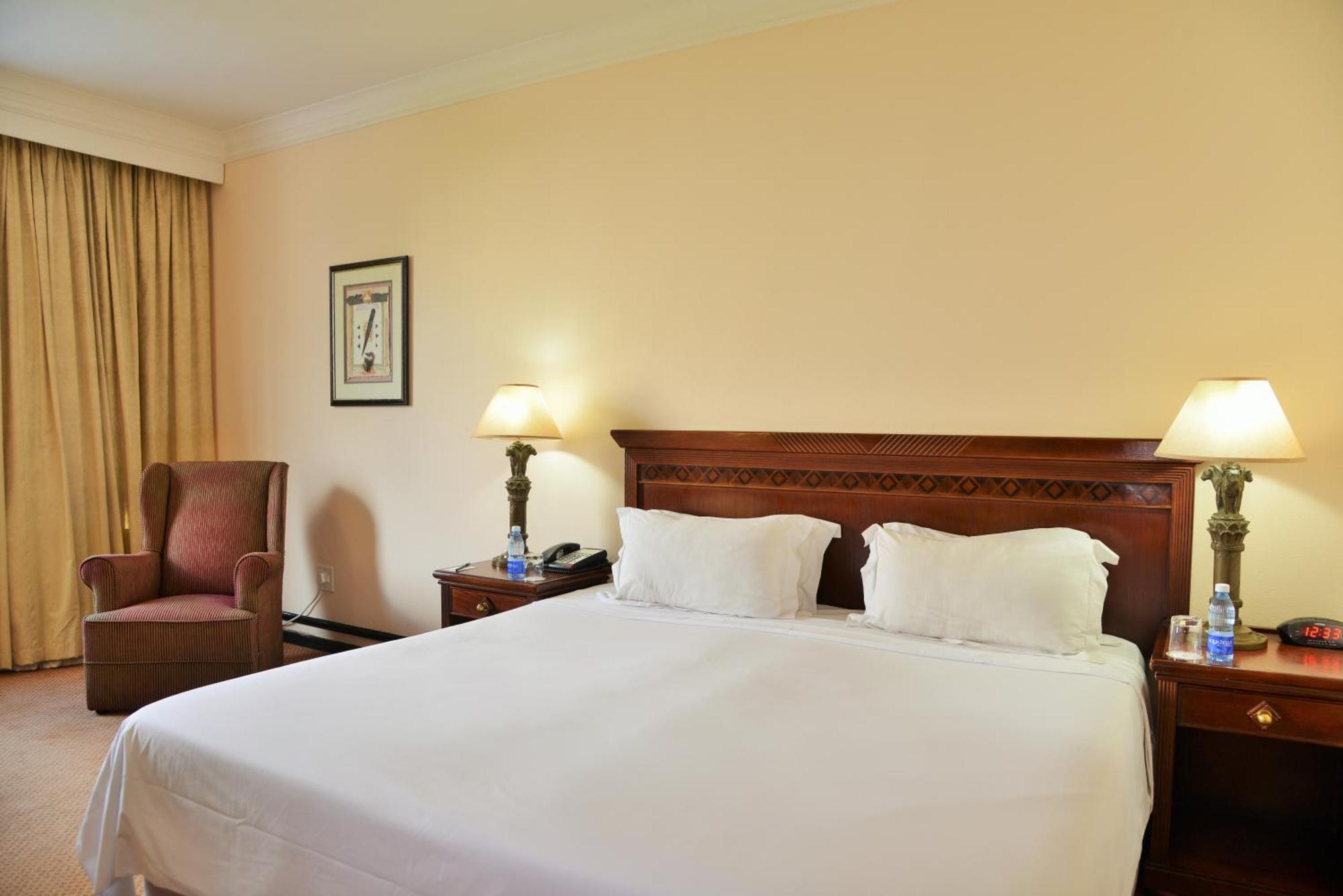 The Capetonian - Halal Hotel Кейптаун Екстериор снимка