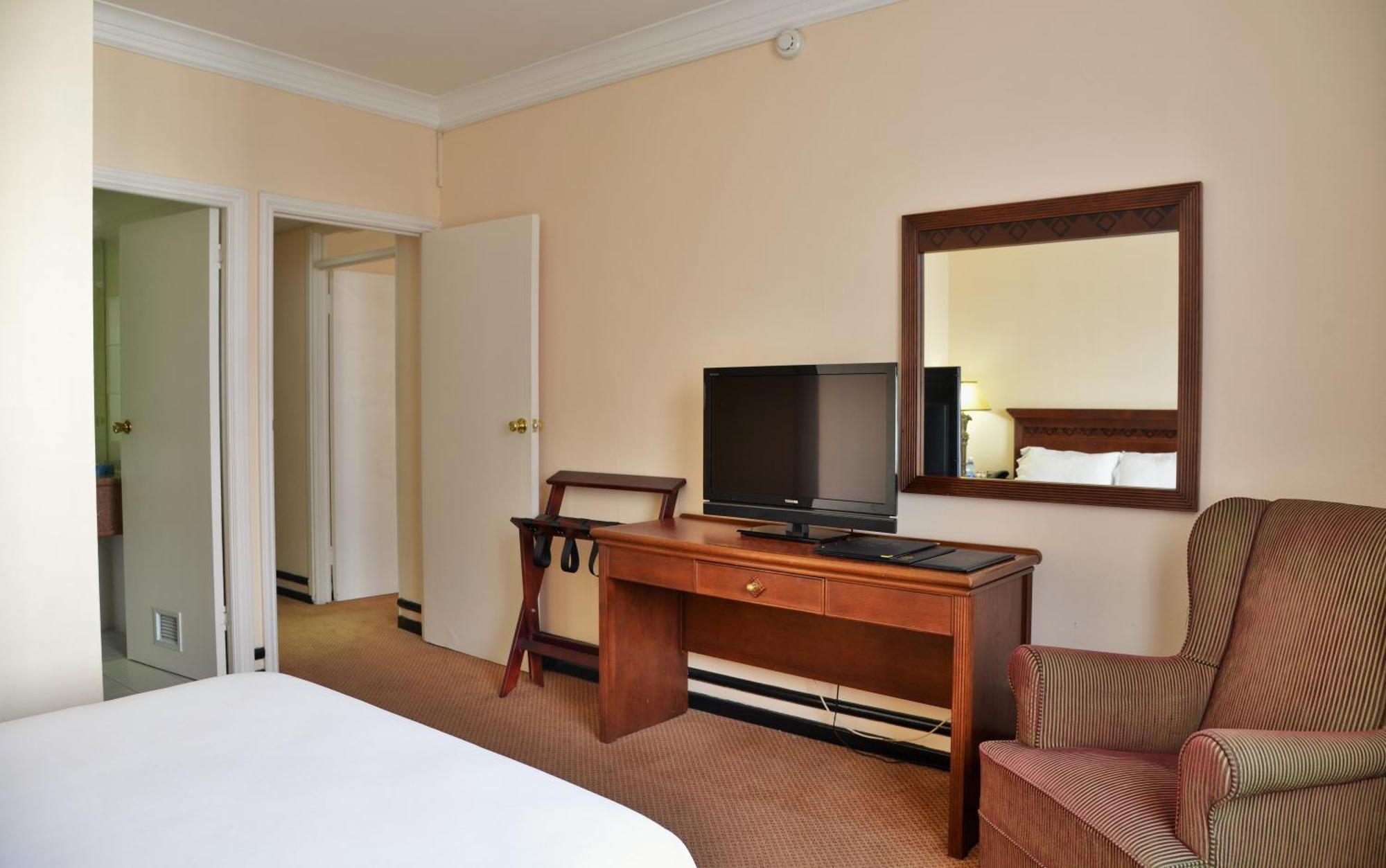The Capetonian - Halal Hotel Кейптаун Екстериор снимка